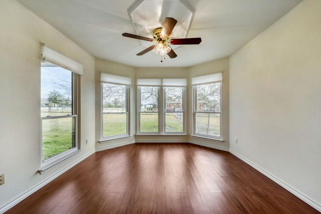 2601 Windy Ridge RD, Taylor, TX 76574