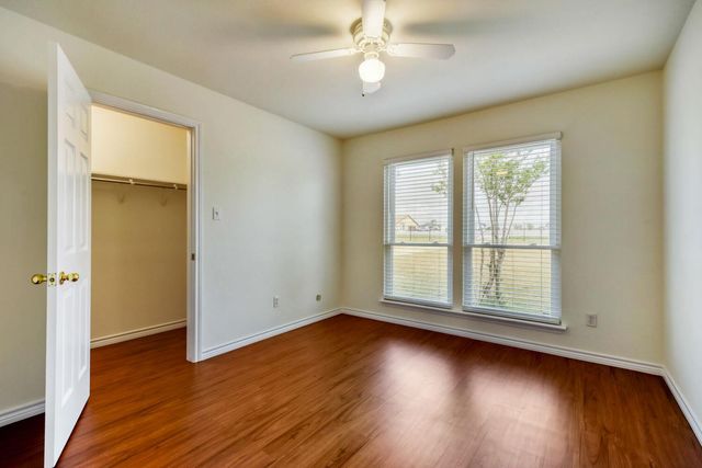 2601 Windy Ridge RD, Taylor, TX 76574