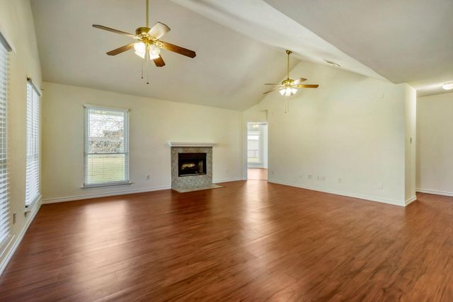 2601 Windy Ridge RD, Taylor, TX 76574