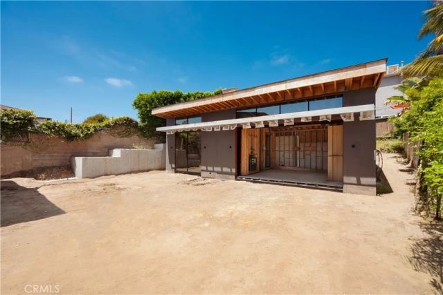 1902 Ocean Way, Laguna Beach, CA 92651