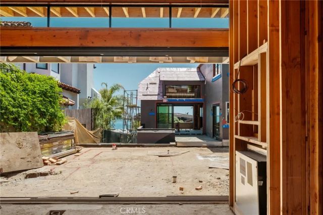 1902 Ocean Way, Laguna Beach, CA 92651