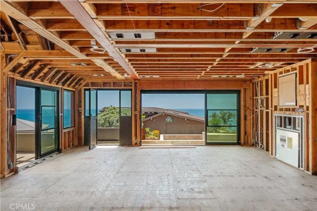 1902 Ocean Way, Laguna Beach, CA 92651
