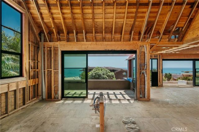 1902 Ocean Way, Laguna Beach, CA 92651