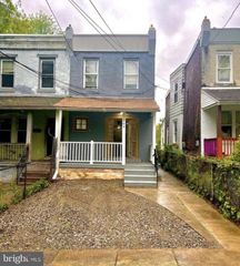 205 DAMONS LN, Darby, PA 19023