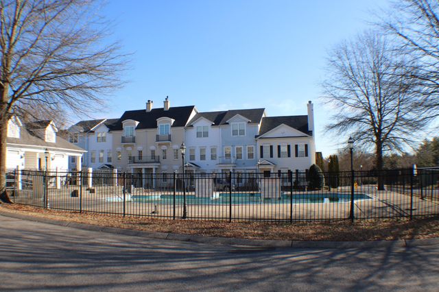 4316 Summercrest Blvd Unit 909, Antioch, TN 37013