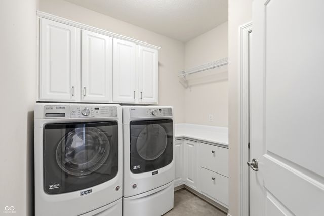 4093 Bayberry, Greenwood, IN 46143