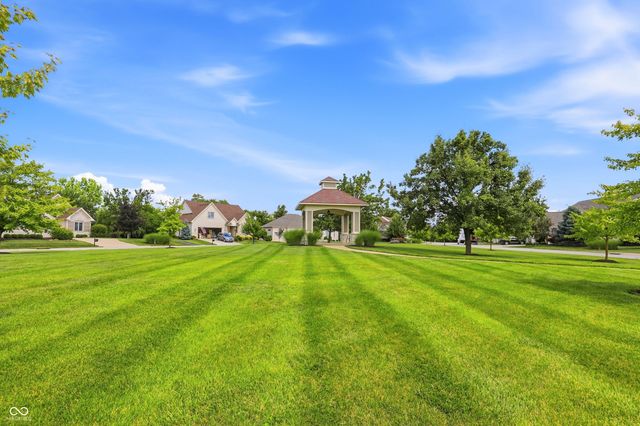 4093 Bayberry, Greenwood, IN 46143