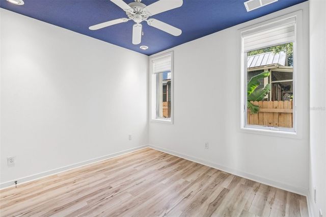 1685 LAUREL STREET 3, Sarasota, FL 34236