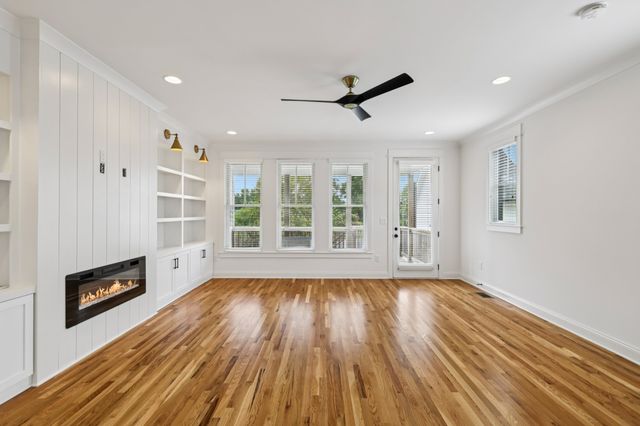 1809B Holly St, Nashville, TN 37206