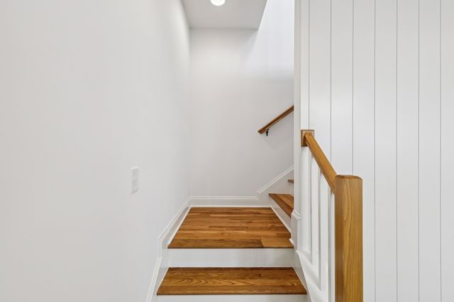 1809B Holly St, Nashville, TN 37206