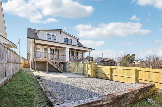 1809B Holly St, Nashville, TN 37206