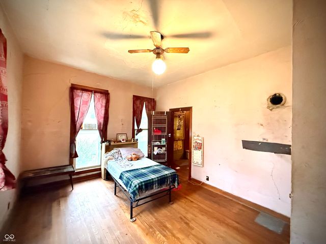 7 N Main Street, Whitestown, IN 46075