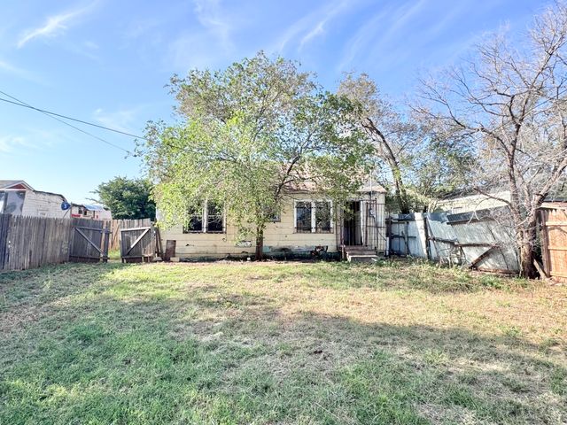 2912 Amherst Street, Lubbock, TX 79415
