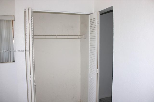 17101 NW 57th Ave 319, Miami Gardens, FL 33055