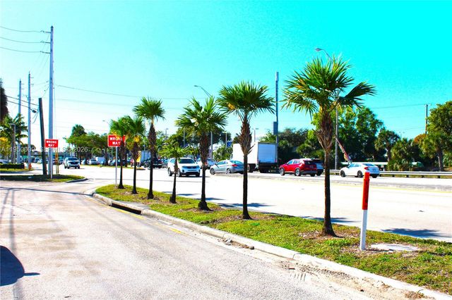 17101 NW 57th Ave 319, Miami Gardens, FL 33055