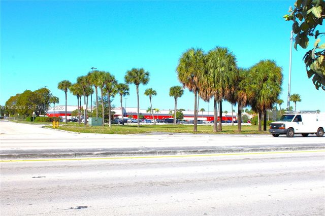 17101 NW 57th Ave 319, Miami Gardens, FL 33055