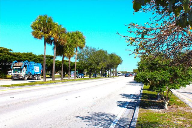 17101 NW 57th Ave 319, Miami Gardens, FL 33055