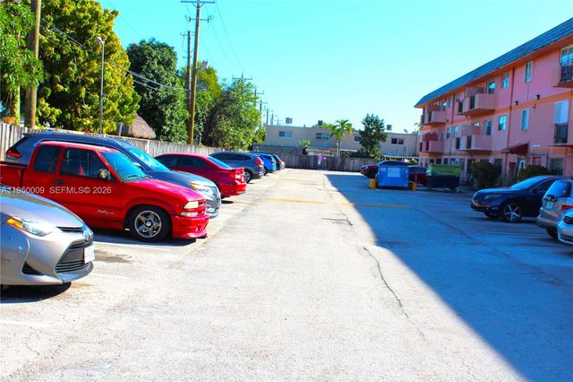 17101 NW 57th Ave 319, Miami Gardens, FL 33055