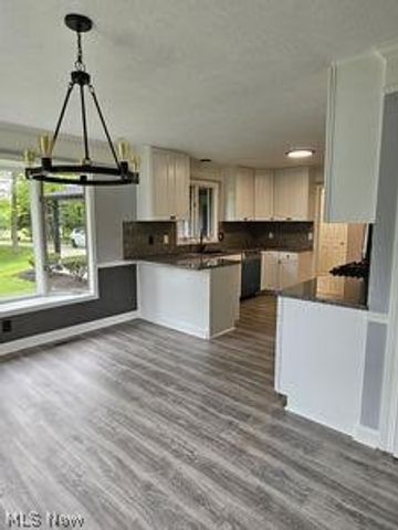 4292 Boston Road, Brunswick Hills, OH 44212