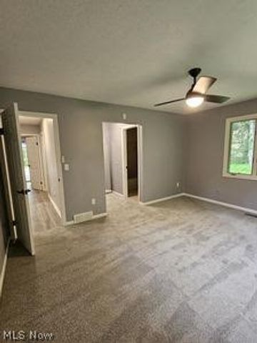 4292 Boston Road, Brunswick Hills, OH 44212