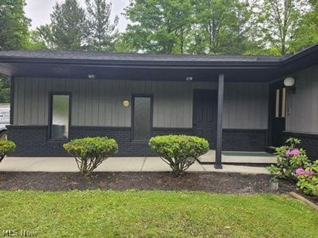 4292 Boston Road, Brunswick Hills, OH 44212