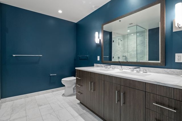 580 Washington St PH5, Boston, MA 02111