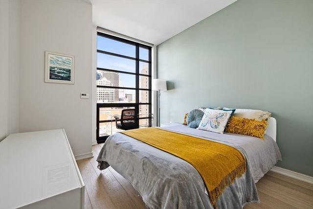 580 Washington St PH5, Boston, MA 02111