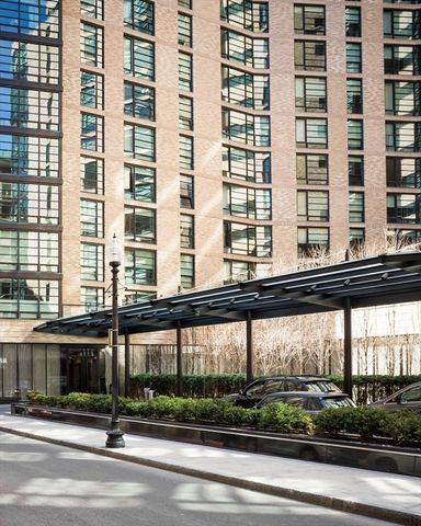 580 Washington St PH5, Boston, MA 02111