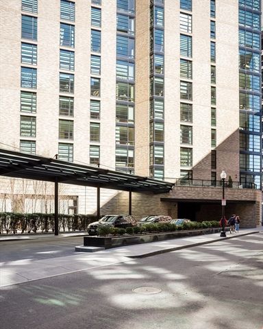 580 Washington St PH5, Boston, MA 02111