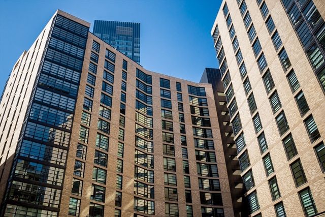 580 Washington St PH5, Boston, MA 02111