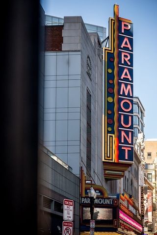 580 Washington St PH5, Boston, MA 02111