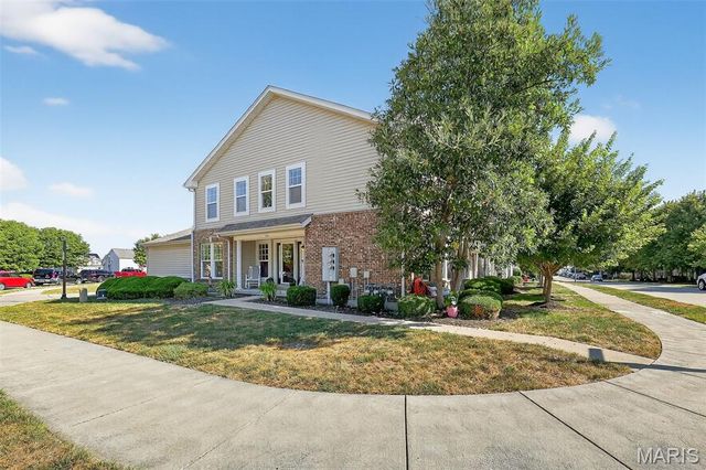 3101 Flatboat Station, St Charles, MO 63301