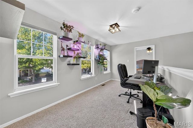 3101 Flatboat Station, St Charles, MO 63301