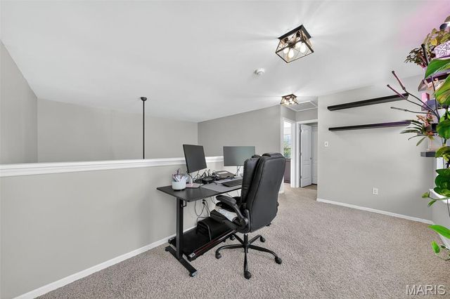 3101 Flatboat Station, St Charles, MO 63301