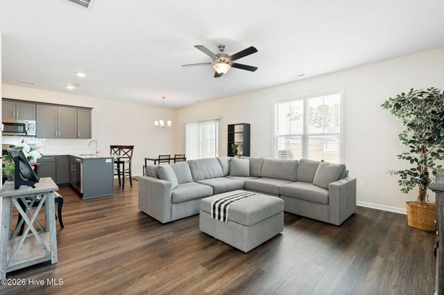 938 Sunray Lane NE, Winnabow, NC 28479