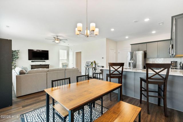 938 Sunray Lane NE, Winnabow, NC 28479