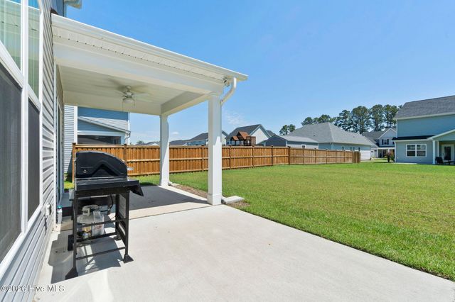 938 Sunray Lane NE, Winnabow, NC 28479