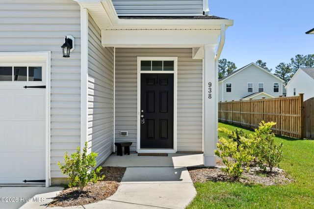 938 Sunray Lane NE, Winnabow, NC 28479