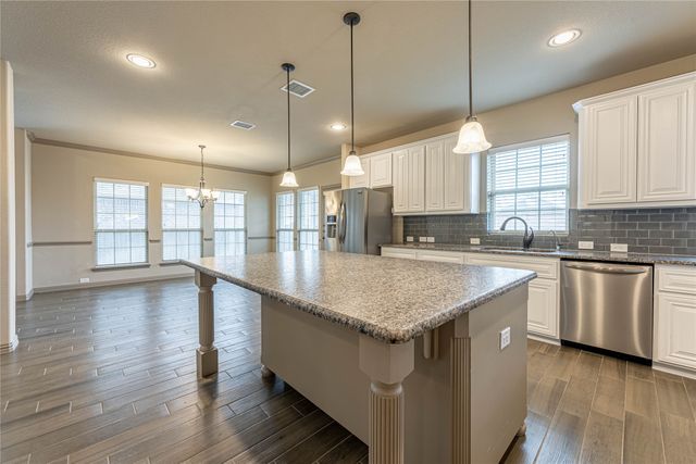 8317 Meadow Sweet Lane, Fort Worth, TX 76123