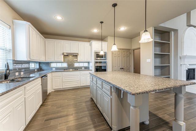 8317 Meadow Sweet Lane, Fort Worth, TX 76123