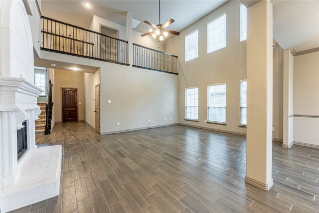 8317 Meadow Sweet Lane, Fort Worth, TX 76123