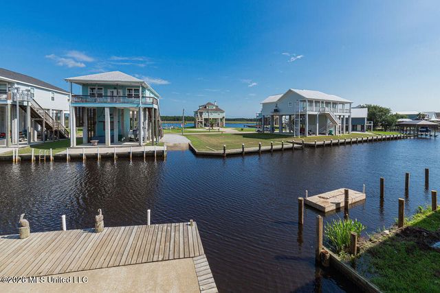 11057 Idaho Street, Bay Saint Louis, MS 39520