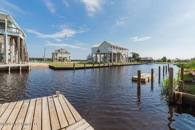 11057 Idaho Street, Bay Saint Louis, MS 39520