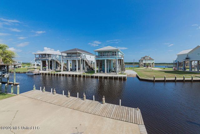 11057 Idaho Street, Bay Saint Louis, MS 39520