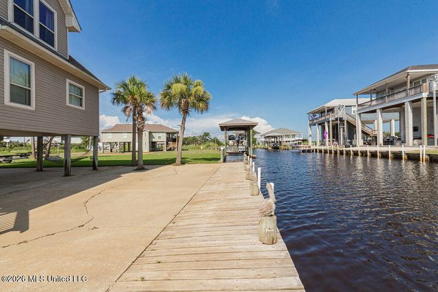 11057 Idaho Street, Bay Saint Louis, MS 39520