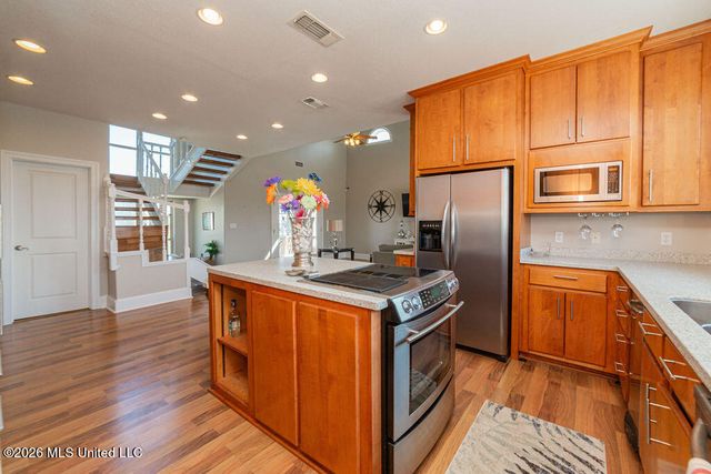11057 Idaho Street, Bay Saint Louis, MS 39520