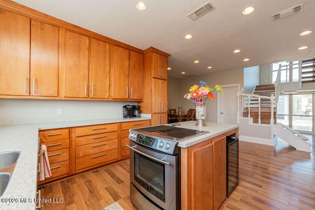11057 Idaho Street, Bay Saint Louis, MS 39520