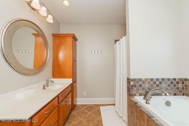 11057 Idaho Street, Bay Saint Louis, MS 39520