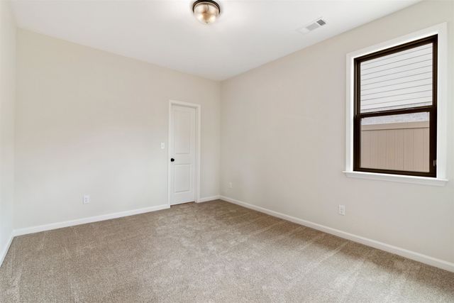 175 VALLEYVIEW LN, Oakland, TN 38060