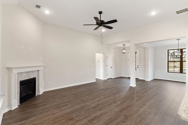 175 VALLEYVIEW LN, Oakland, TN 38060